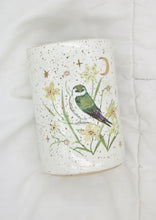 Load image into Gallery viewer, Violet Green Swallow & Daffodils Vessel