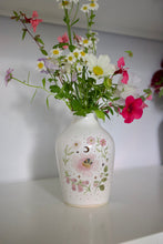 Load image into Gallery viewer, Bee Vase
