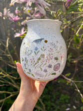 Load image into Gallery viewer, Pollinator Vase
